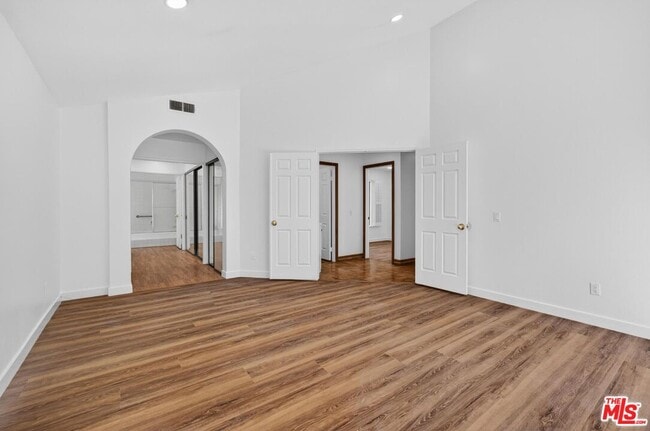 Building Photo - 7652 Quimby Ave