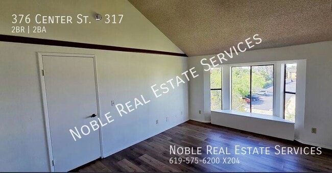 Building Photo - 376 Center St