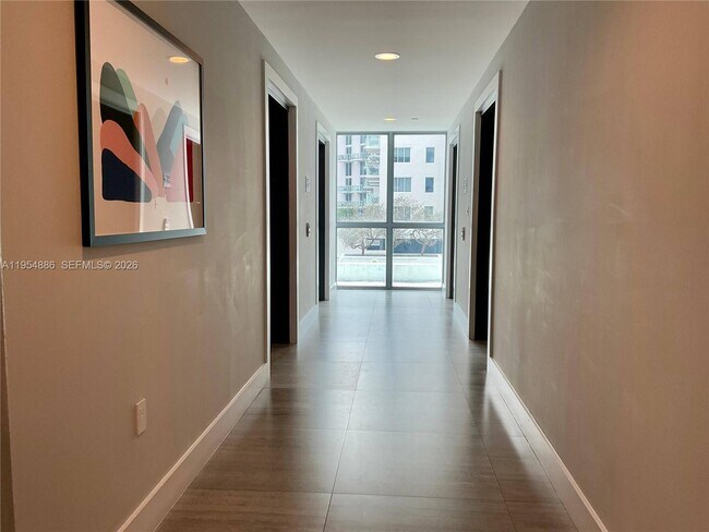 Building Photo - 140 S Dixie Hwy