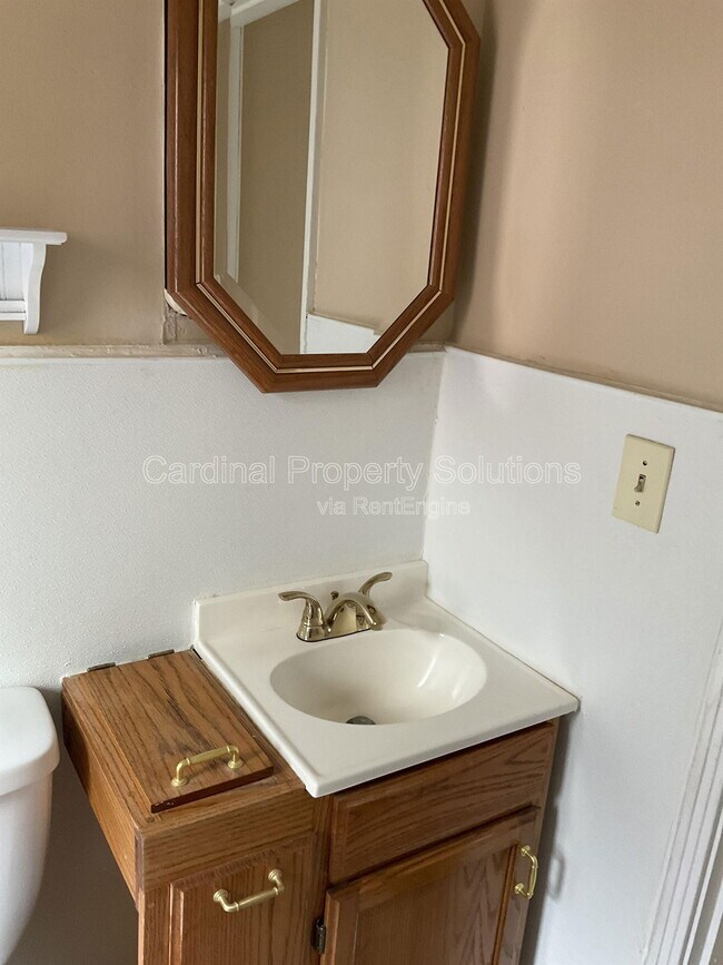 Building Photo - 109 Glenridge Pl