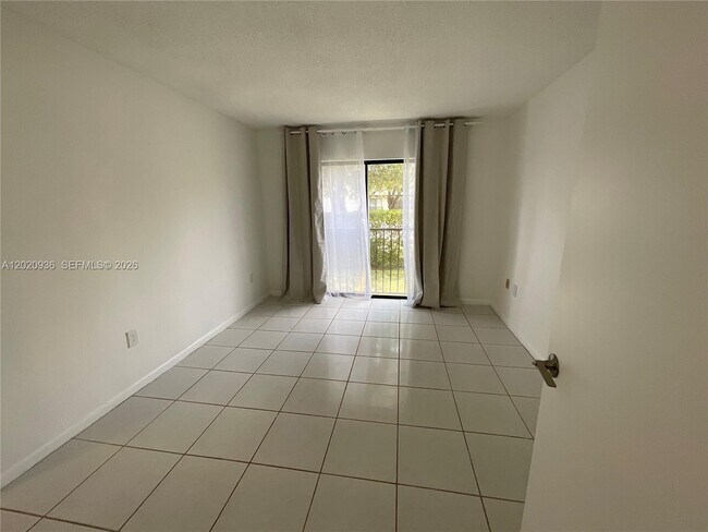 Building Photo - 13045 SW 68th St