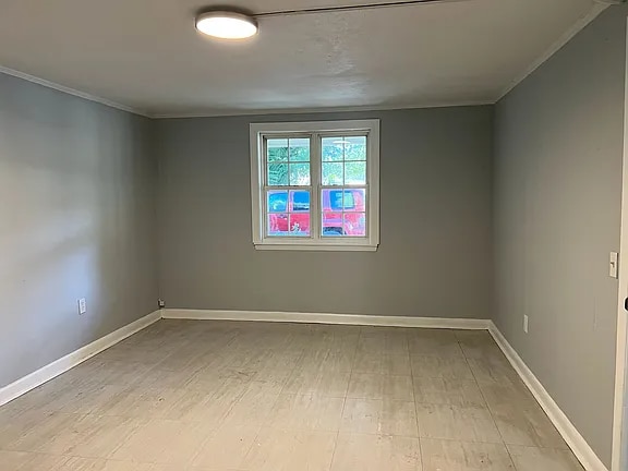 Building Photo - 4102 Seaview St