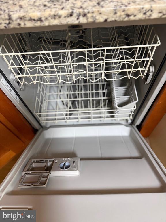 Building Photo - 5303 Westminster Ave