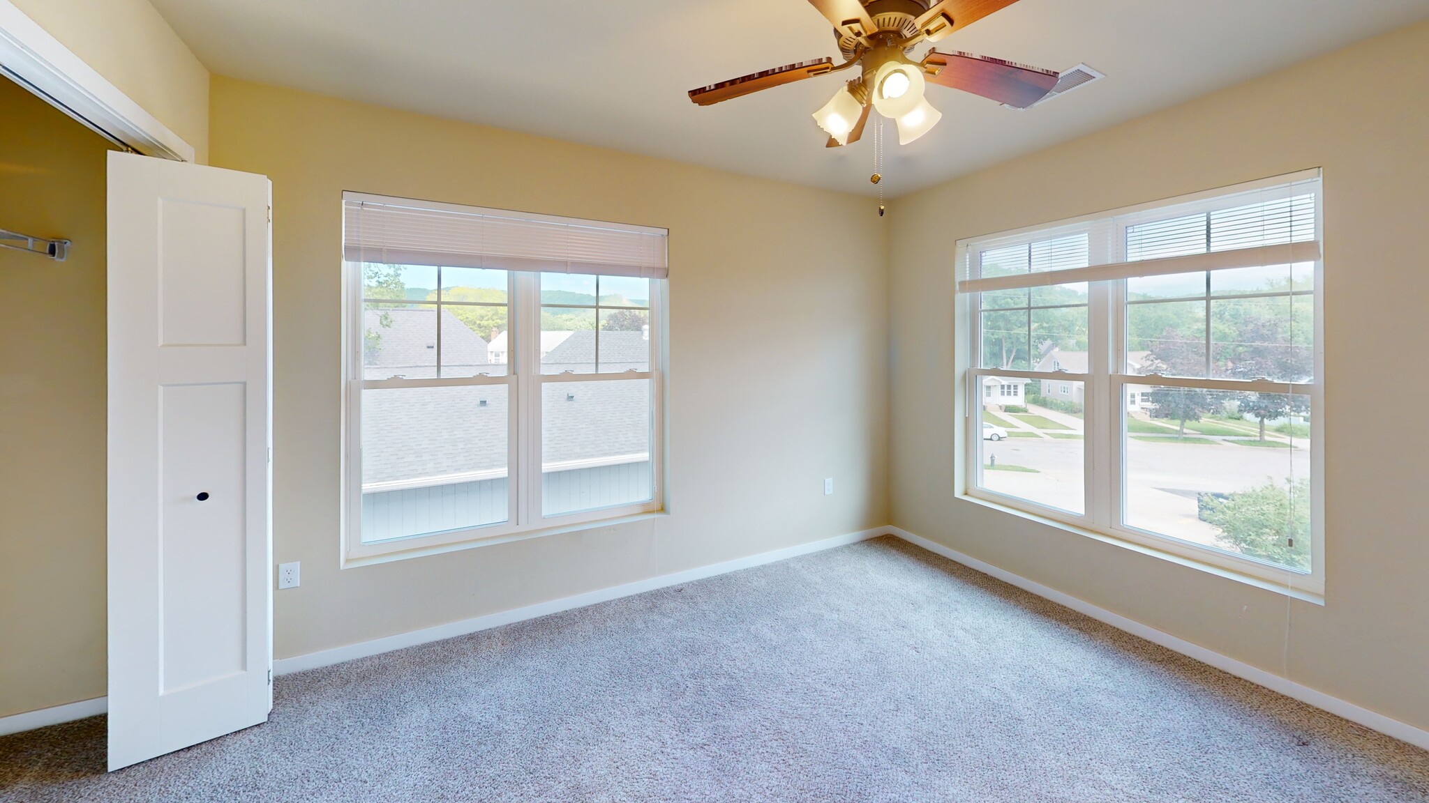 Building Photo - 2018 Campbell Rd