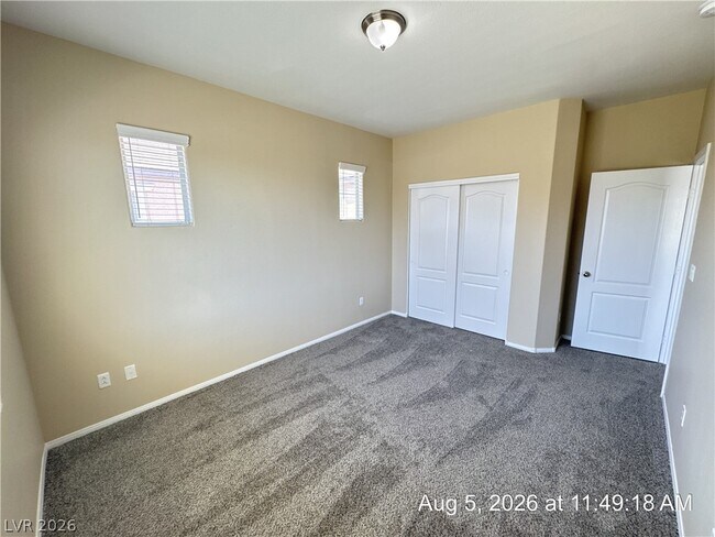 Building Photo - 711 Taliput Palm Pl