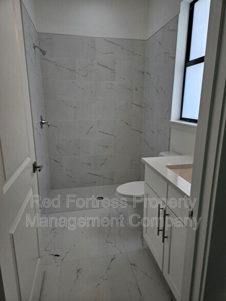 Building Photo - 5148 Centennial Blvd