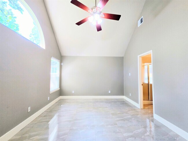 Building Photo - 159 S Delta Mill Cir