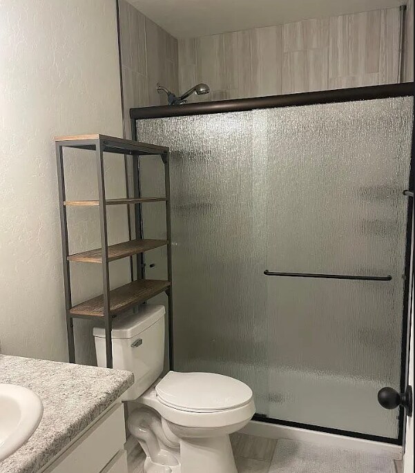 Master Bathroom - 657 Trinity Way