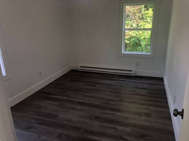 Building Photo - Newly remodeled home is located in Lancaster, SC 29720.