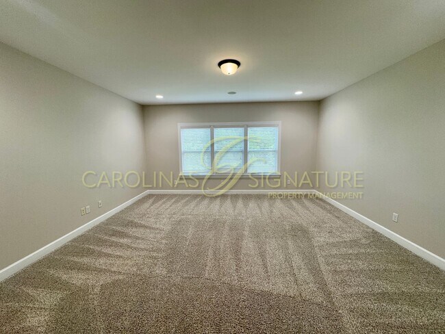Building Photo - Spacious 5BR/5BA Home in Indian Lands Wake...
