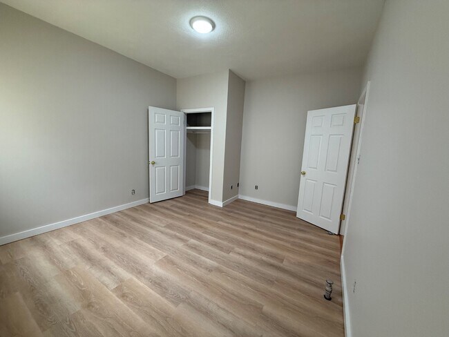 Building Photo - 53 Maxwell St