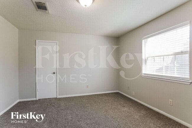 Building Photo - 18210 Widcombe Dr