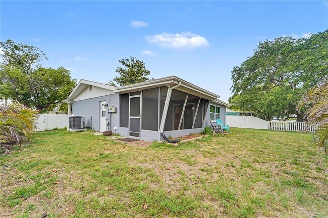 Building Photo - 3528 Rock Royal Dr