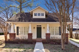 Building Photo - 202 Lanier Rd