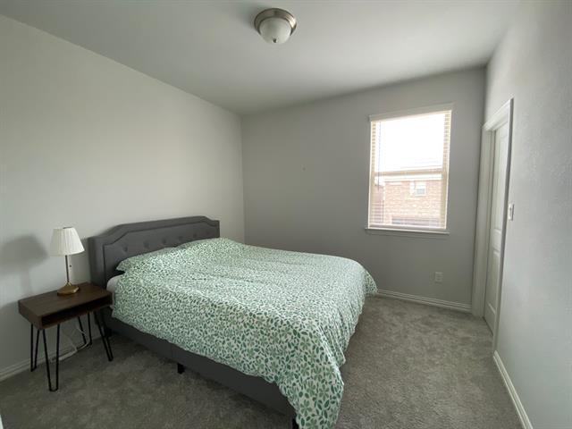 Building Photo - 7421 Sunset Blvd