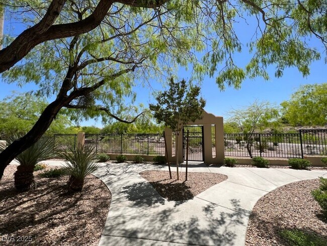 Building Photo - 1901 Rio Canyon Ct