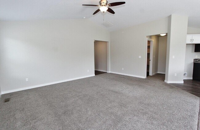 Building Photo - 2897 W Jayton Dr