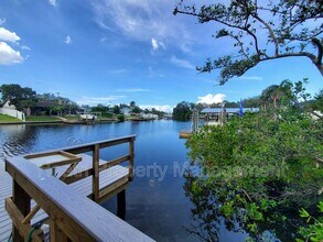 Building Photo - 308 Lookout Dr