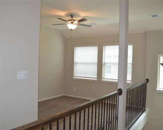 Building Photo - 28043 Rocky Heights Dr