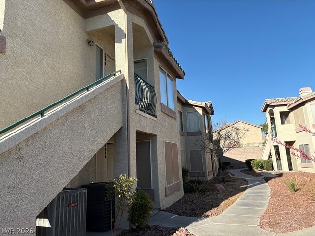 Building Photo - 5710 E Tropicana Ave