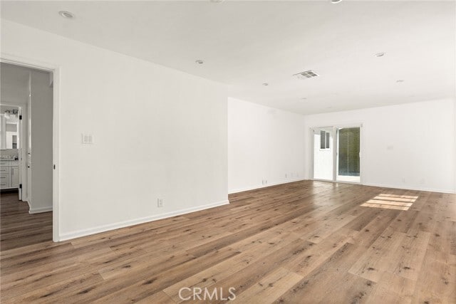 Building Photo - 5840 Allott Ave