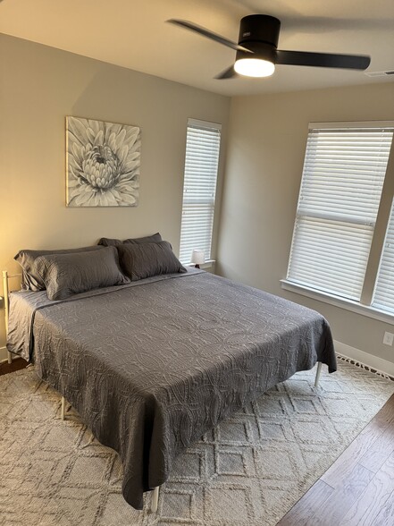 Building Photo - 4101 Bryant Terraces Dr