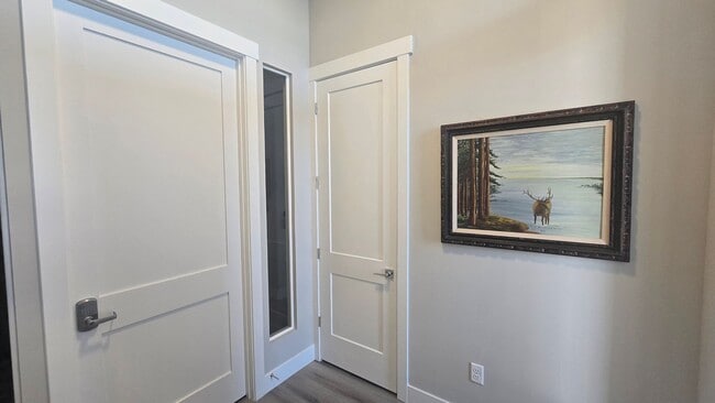 Building Photo - Brand new Mother in Law Suite Available!