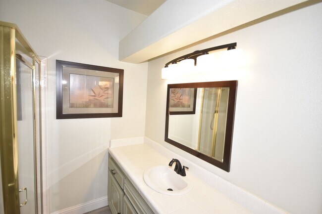 Building Photo - 428 Rockport Cir