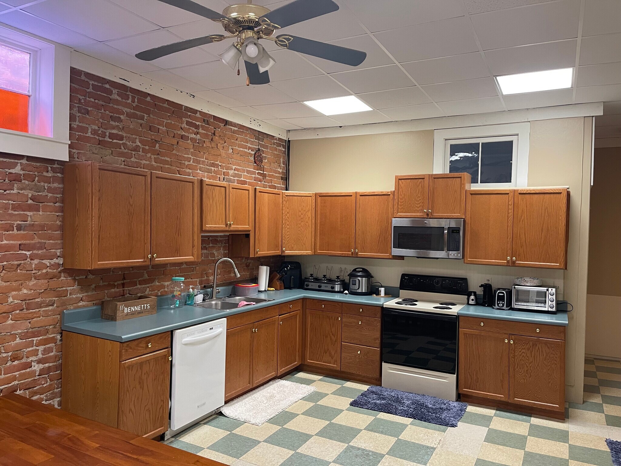 Kitchen - 118 E Main St