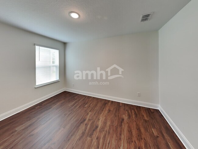 Building Photo - 6202 Little Blf Cir