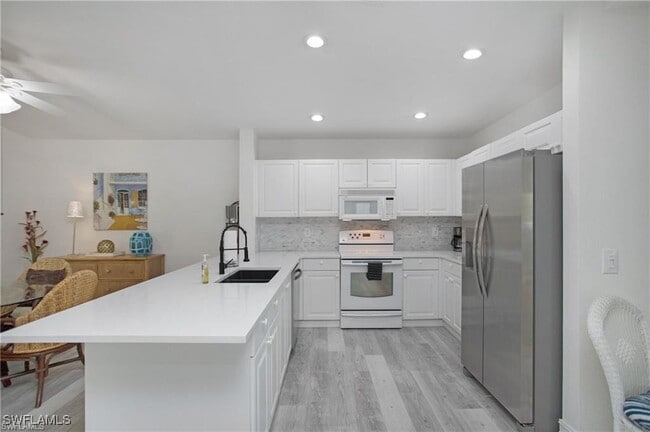 Building Photo - 700 Diamond Cir