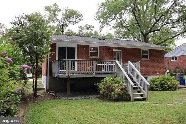 Building Photo - 11202 Troy Rd