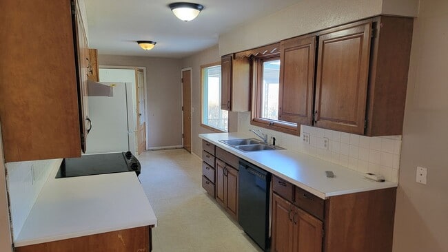 Building Photo - 3 Bedroom 2.5 Bath Home In Indian Trail