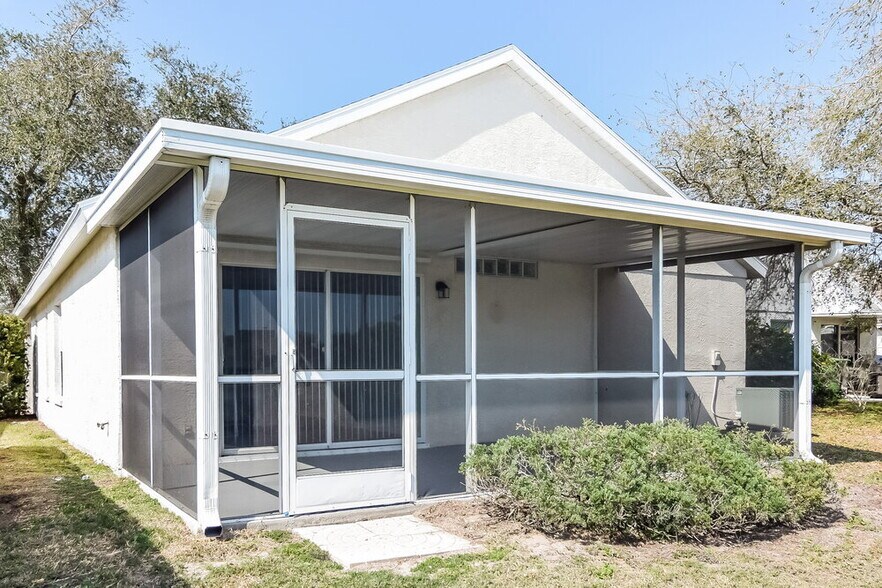 Building Photo - 22649 St Thomas Cir