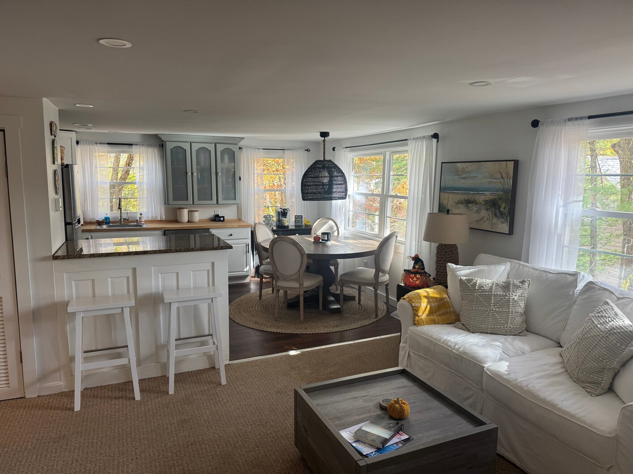 Building Photo - 3 Sylvan Cir