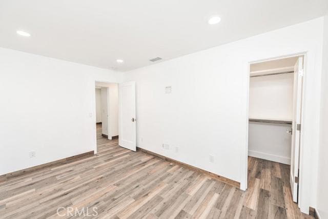 Building Photo - 553 N Olive St