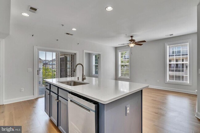 Building Photo - 15229 Lancashire Dr