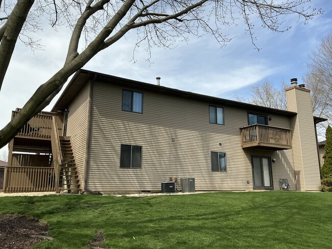 Building Photo - 1109 Kane St