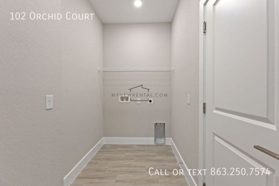 Building Photo - 102 Orchid Ct