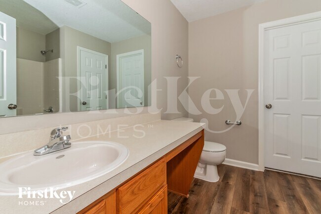 Building Photo - 9709 Hazel Lake Dr