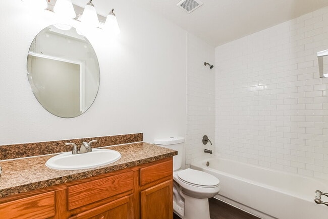 Building Photo - 2736 Eagle Canyon Dr S