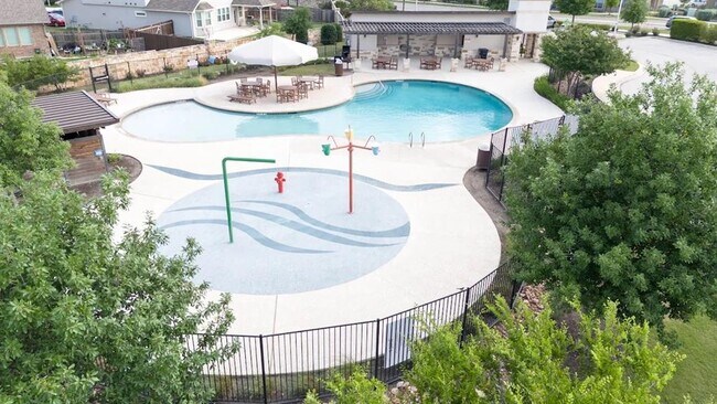 Building Photo - 440 Canadian Springs Dr