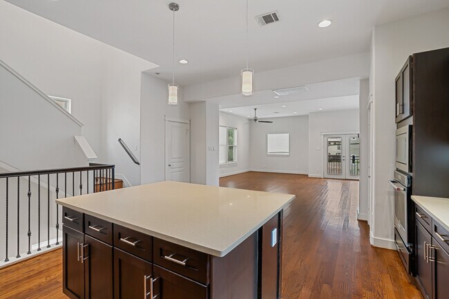 Building Photo - 5743 Kansas St