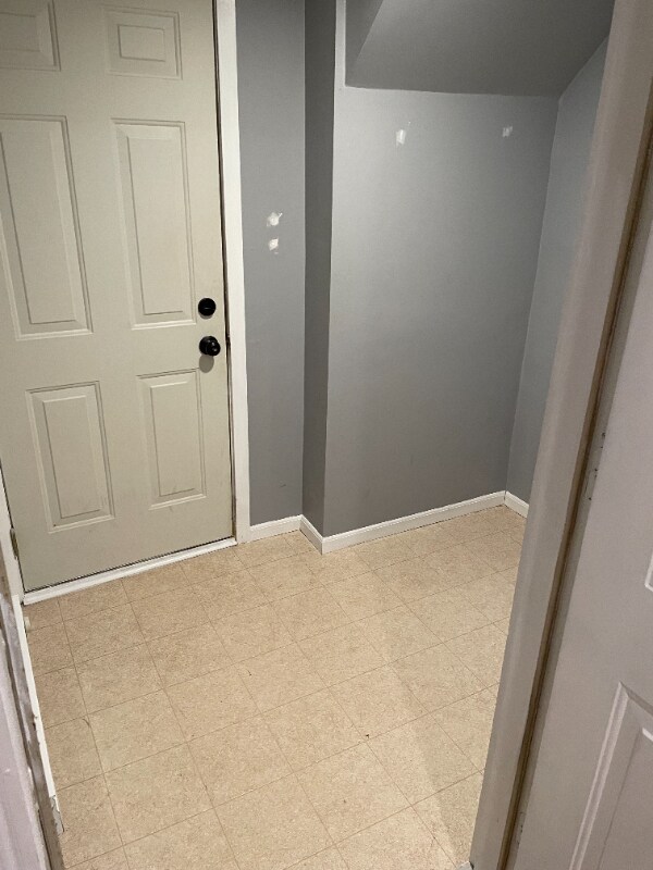 Building Photo - 3522 Garfield Ave