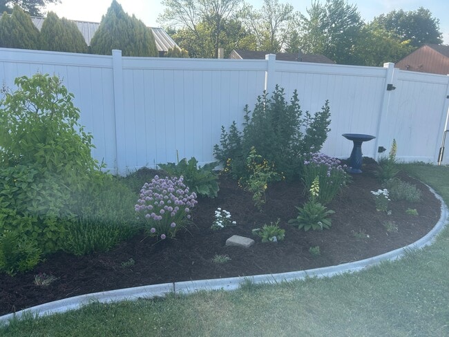 Building Photo - Madison