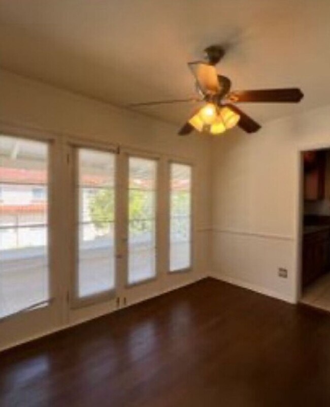 Building Photo - 1171 Huntington Dr