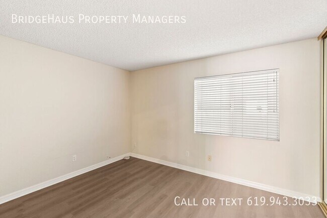 Building Photo - 9082 Westvale Rd