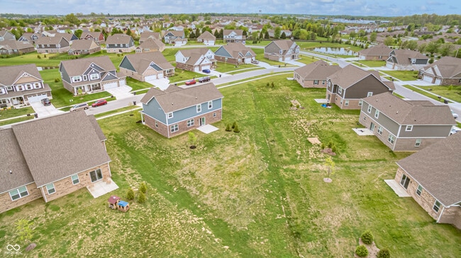 Building Photo - 1728 Gordon Dr