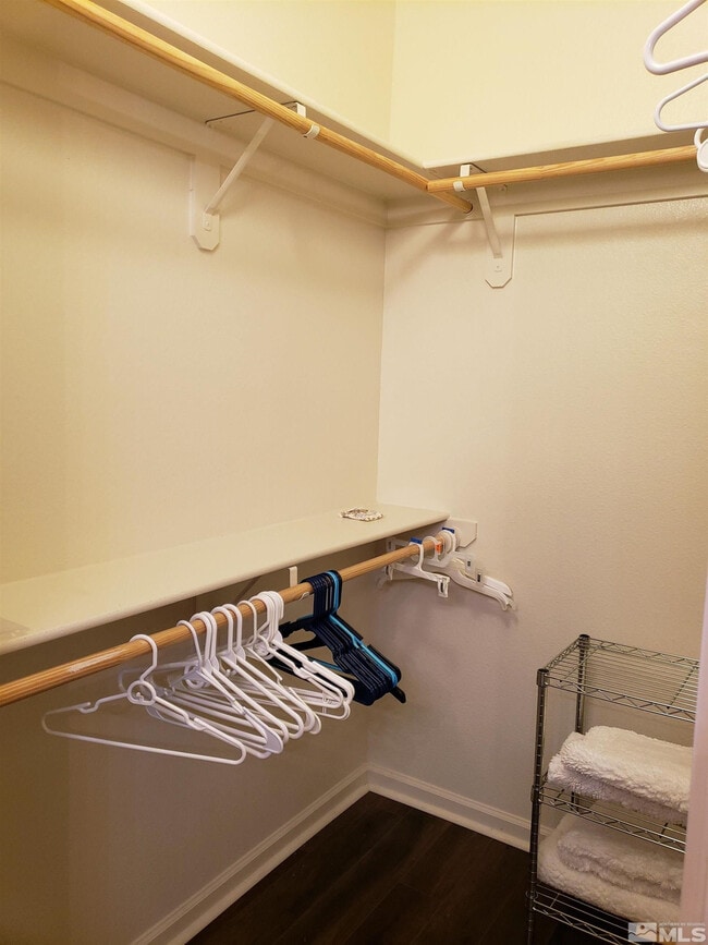 Building Photo - 1325 S Meadows Pkwy