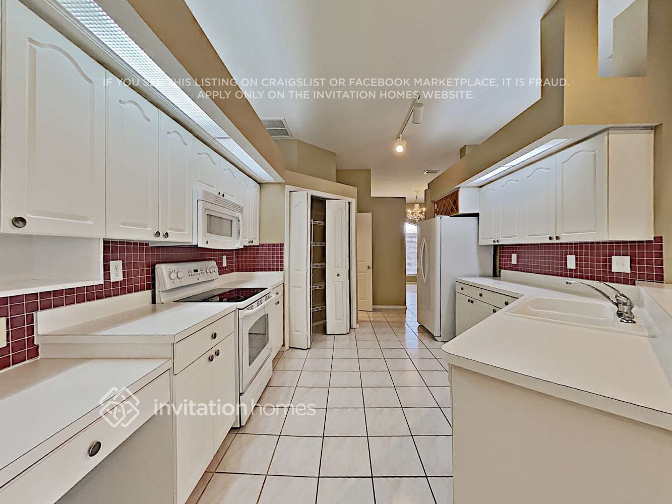 Building Photo - 3718 72nd Terrace E